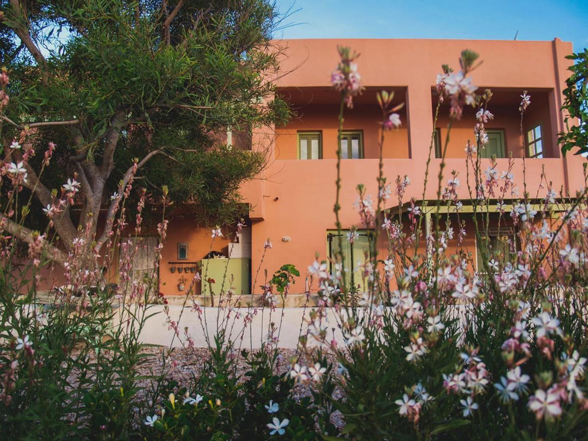 מונוליתוס Flower And Crafts - The Eco Nature House מראה חיצוני תמונה